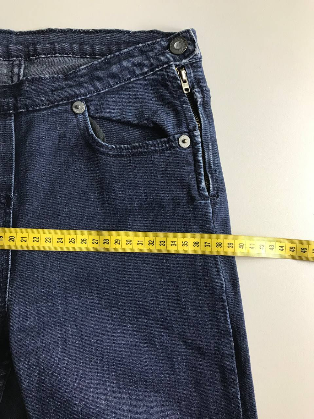 Джинсы Marks&Spencer обтягивающего кроя, маркировка 8, визуально на 42 размер