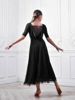 Платье St с качелью на спинке