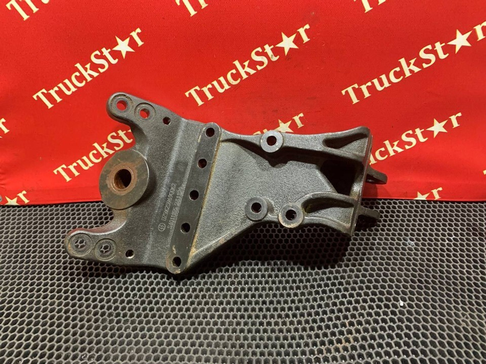 Кронштейн рессоры задний правый 2024г.