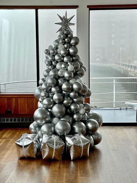 Новогодняя ёлка из шаров Хром
