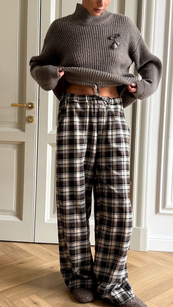 шоколадный