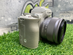 Canon M50 kit 15-45mm IS STM
