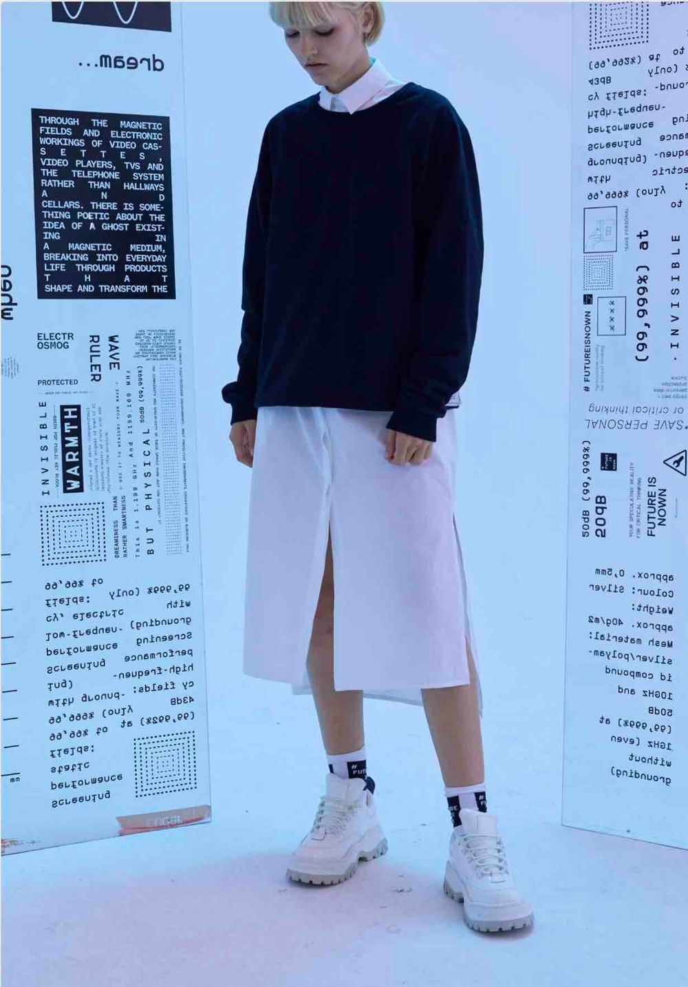 Толстовка Futureisnown Tag Back Sweatshirt Черная