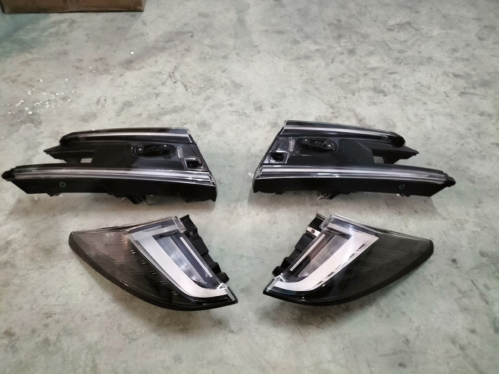 Задние фонари (стопы, поворотники) Honda e:NS2 2024, оригинал,
