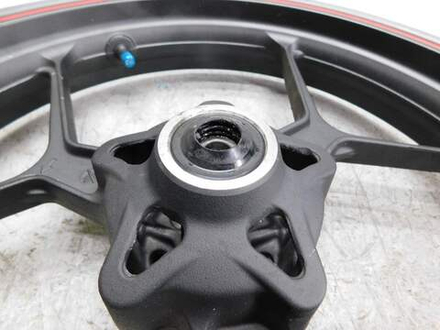 Колесо заднее Suzuki Gixxer 150
