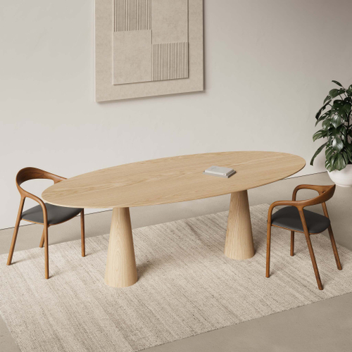 Овальный кухонный стол из массива дуба - UQONE