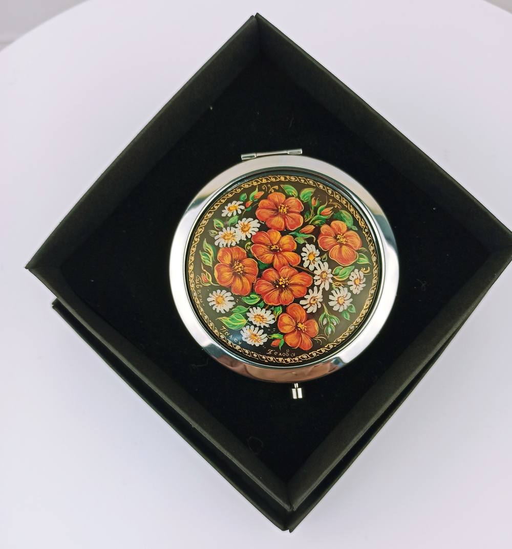 Ручное зеркало "Цветы"  (худ. Белова)