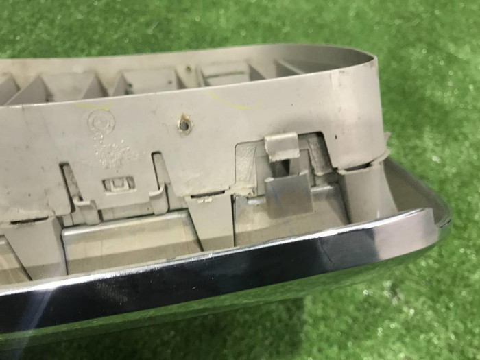 Решетка радиатора правая BMW X5 F15 X6 F16 (13-18)