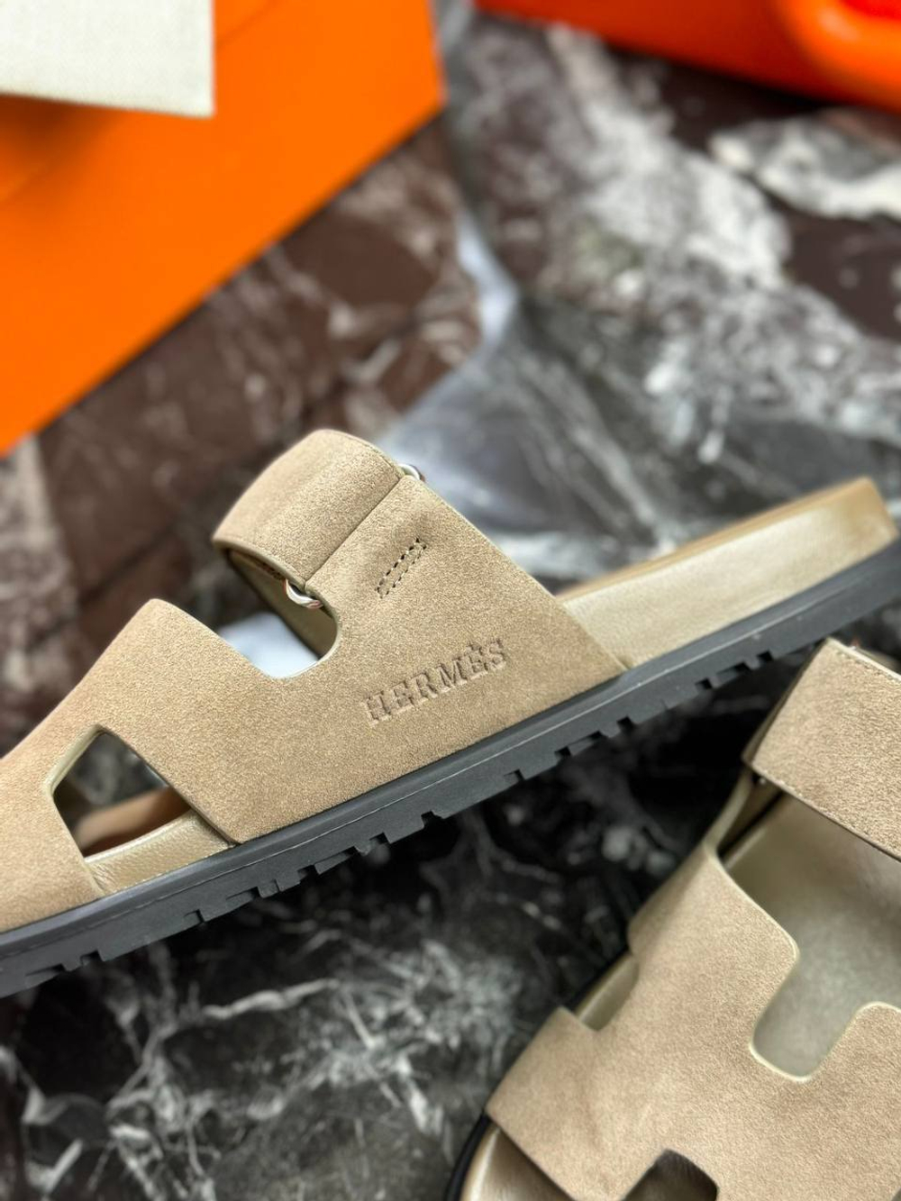 Шлепанцы Hermes