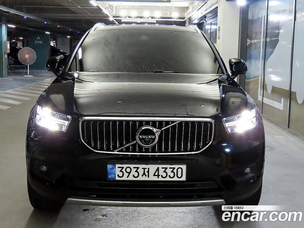 Volvo XC40 B4 Inscription (11.2021)