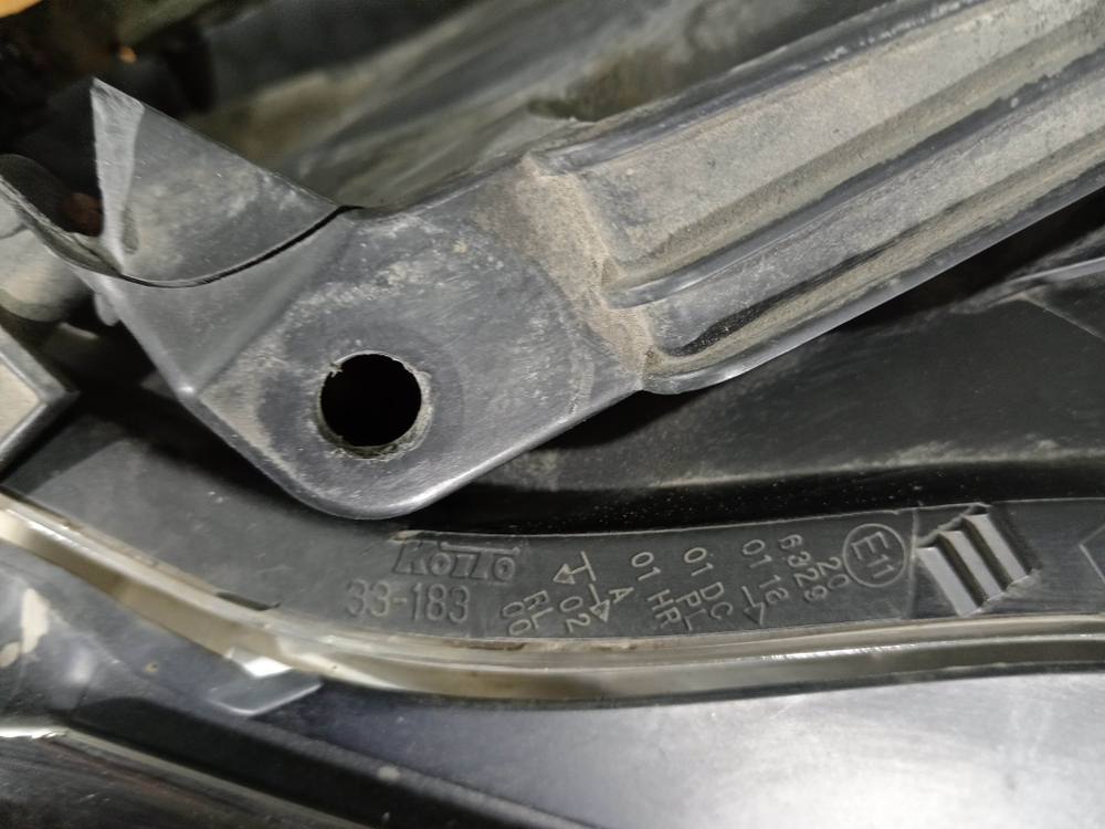 Фара левая ксенон Toyota Camry (XV50) 14-17 Б/У Оригинал 8118533891