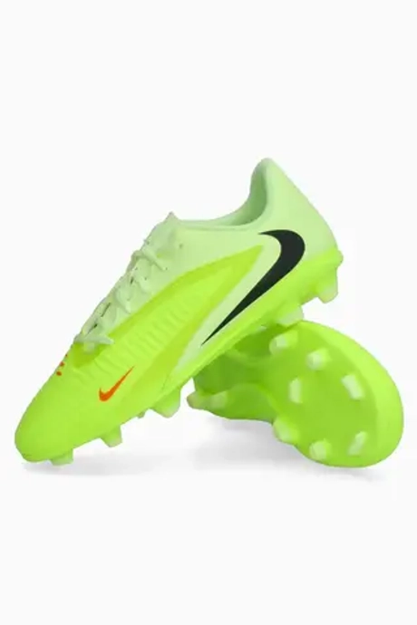 Бутсы Nike Phantom 6 Low Club FG/MG Junior - желтый