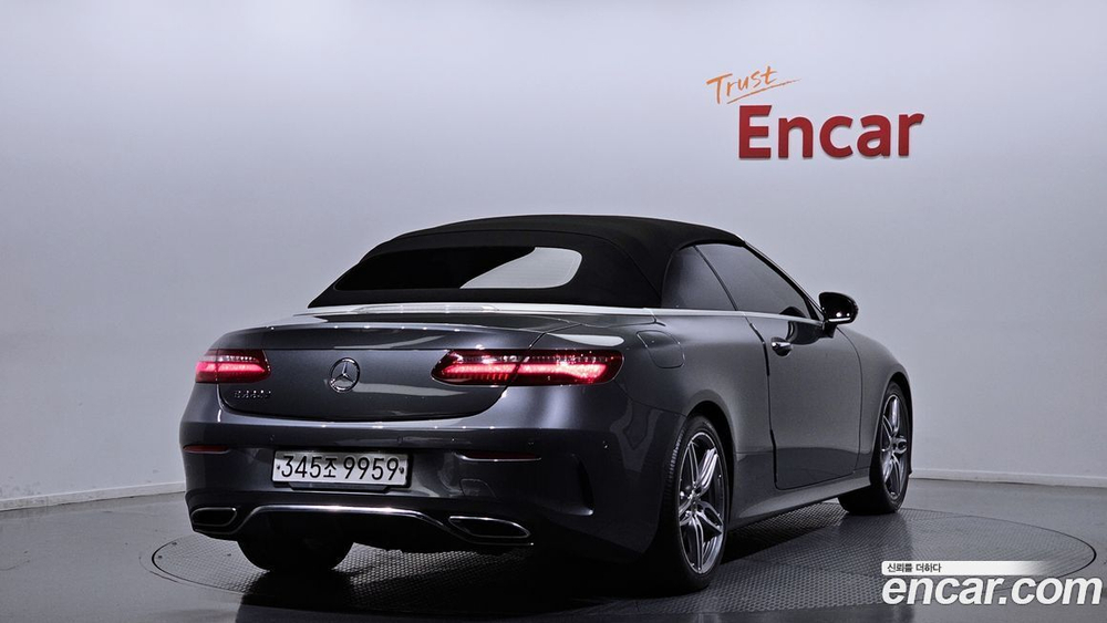 Mercedes-Benz E-Class W213 E220d Cabriolet (12.2019)