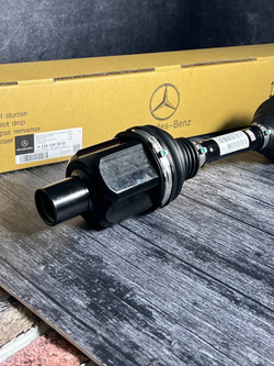 Привод передний левый Mercedes-Benz A1183303801