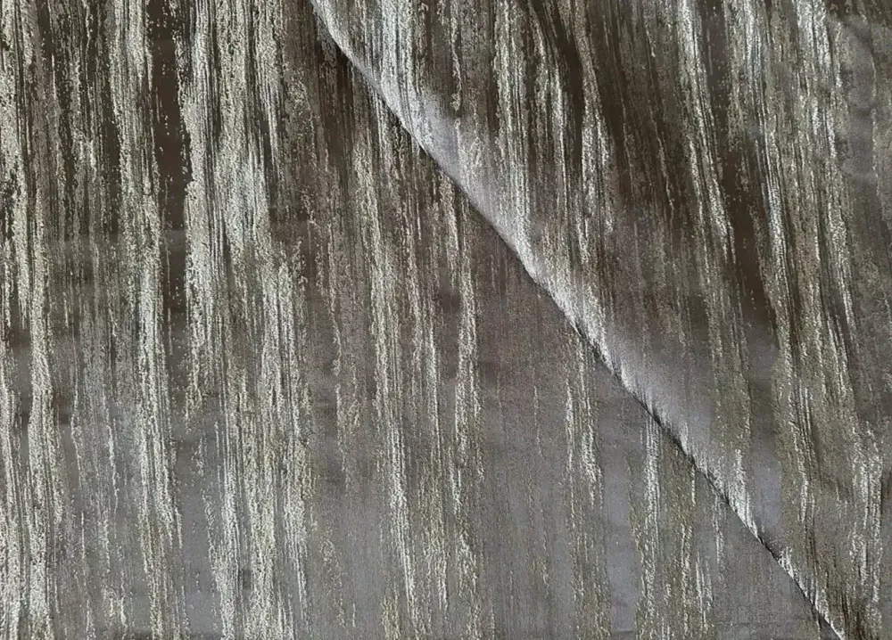 Армани страйп 700