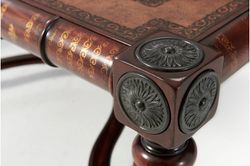 Столик "Вильям и Мэри"