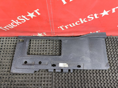 Покрытие напольное правое