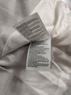 Жакет H&M для офисных будней, маркировка 40, визуально на 46 размер