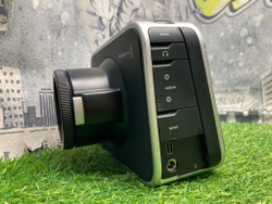 BlackMagic Cinema Camera 2.5K Canon EF