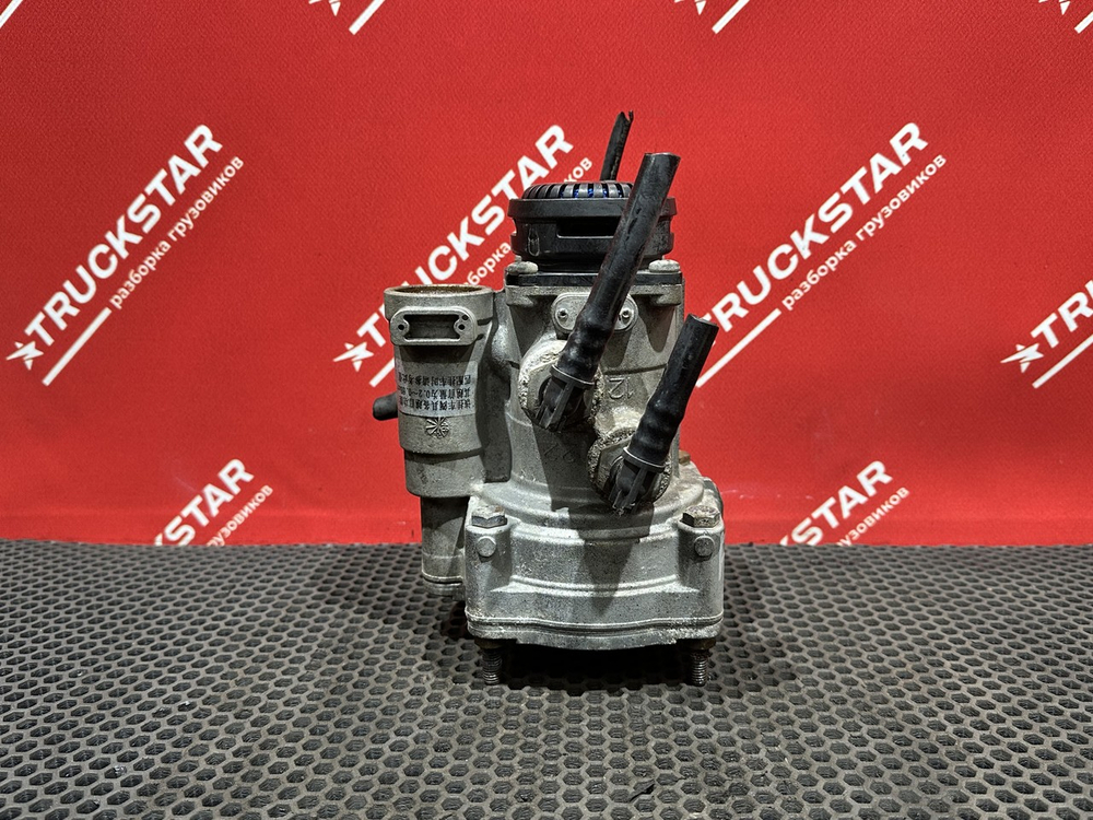 Кран управления тормозами прицепа 2022г.