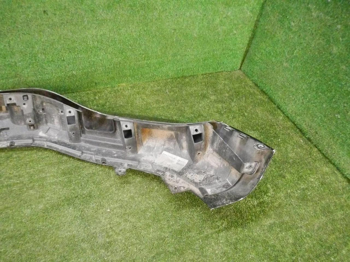 Юбка заднего бампера Aston Martin DBX (2019-н.в.)