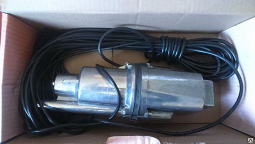 Насос "Ручеек" с верхним забором воды.Длина кабеля 15м.Производства Беларусь.