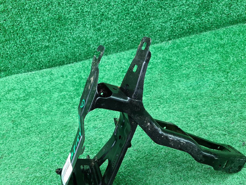 Кронштейн фары левый BMW X3 G01 (2017-2024)