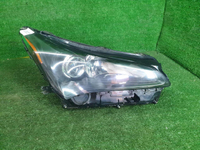 Битая Фара правая Lexus NX 1 (2014-2017) LED