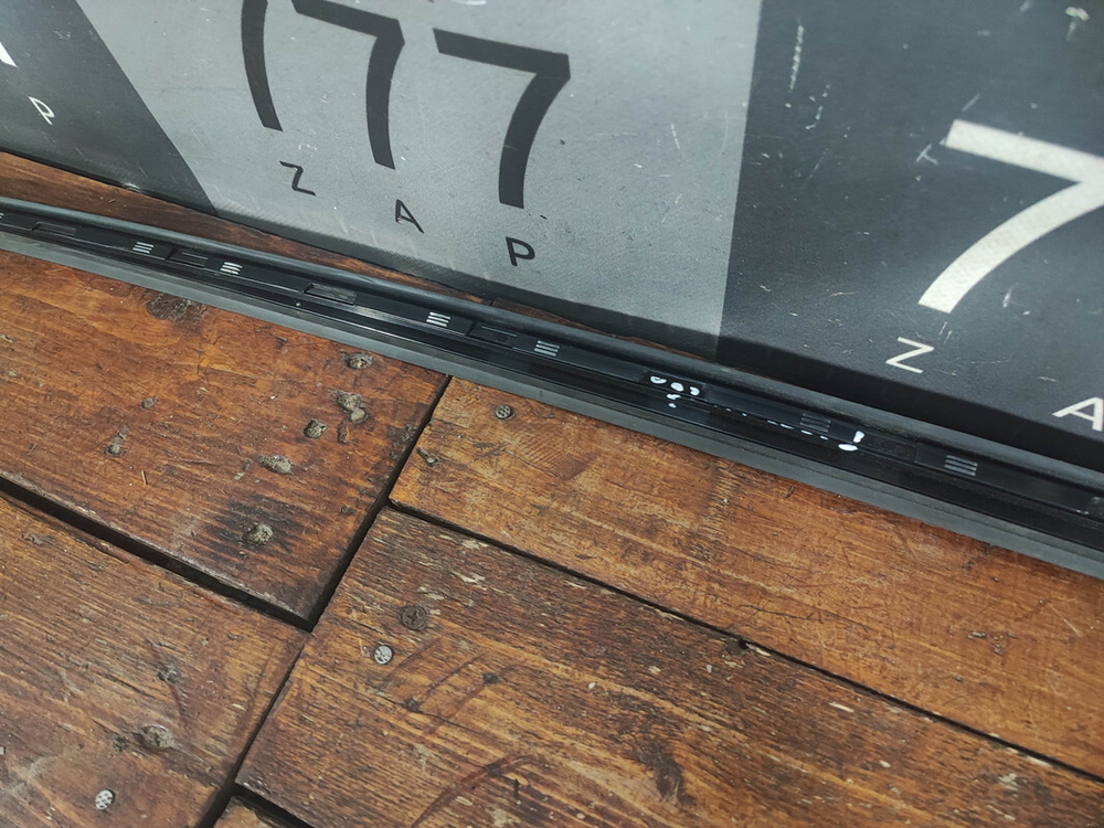 Молдинг лобового стекла правый Kia Ceed 3 (CD) 18-нв Б/У Оригинал 86134J7000