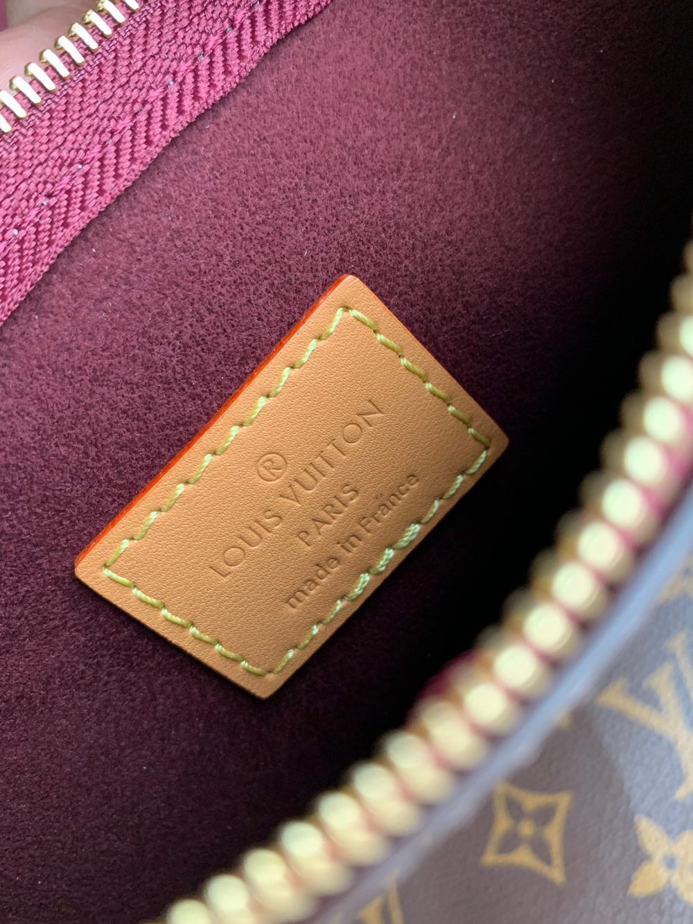 Louis Vuitton CarryAll MM