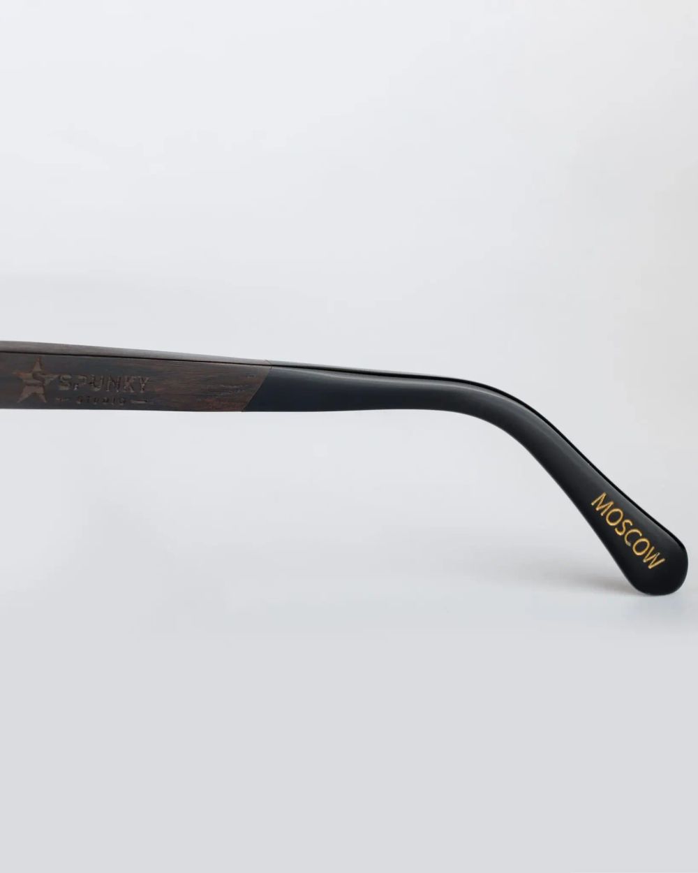 Очки солнцезащитные Spunky Mercury 6 Black wood. dark grey lens