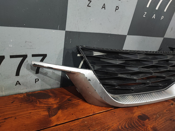 Решетка радиатора Kia Seltos 19-нв Б/У Оригинал 86351Q5010