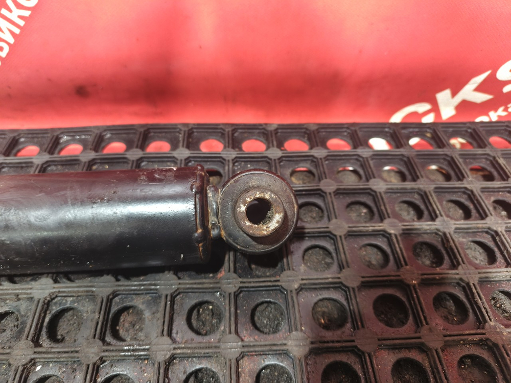 Амортизатор передний 2023г