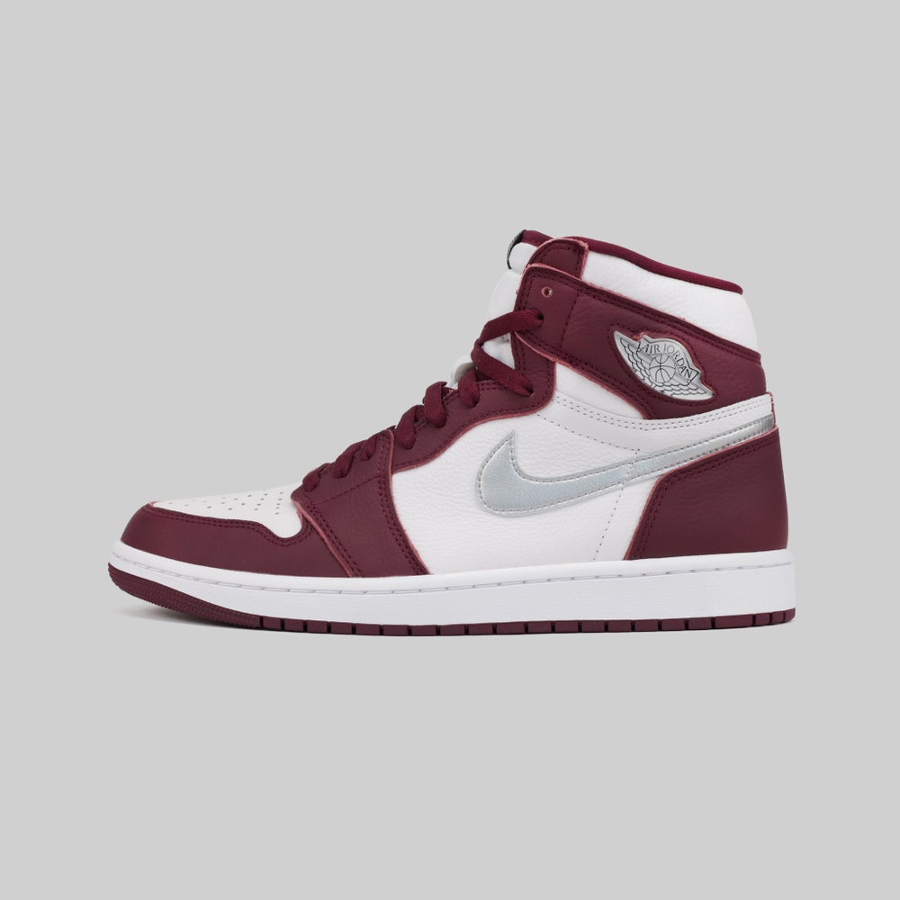 Кроссовки Jordan 1 Retro High OG Bordeaux - купить в магазине Dice с бесплатной доставкой по России