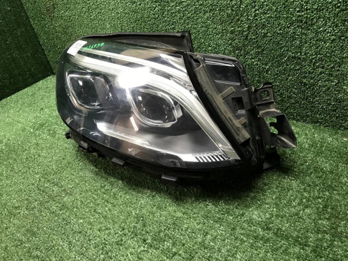 Фара правая Mercedes GLE W166 (2015-2018) LED