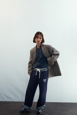 ZARA БЛЕЙЗЕР В ЕЛОЧКУ С ПОДПЛЕЧНИКАМИ, СЕРОВАТО-КОРИЧНЕВЫЙ