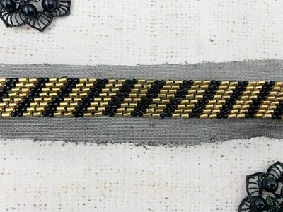 Тесьма декоративная вышивка стеклярус, ш. 2 см, чёрный с золотом