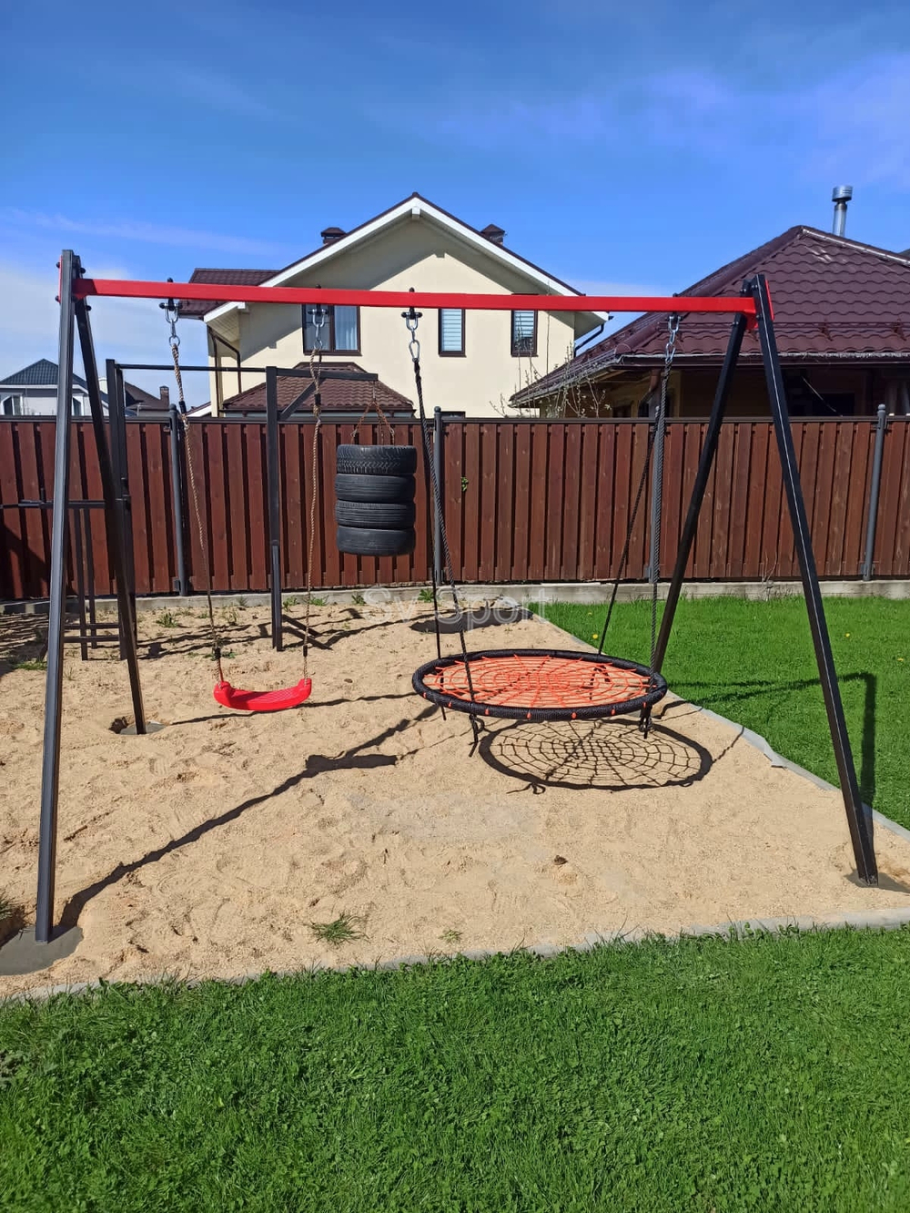 Монтаж уличных качелей Sv Sport