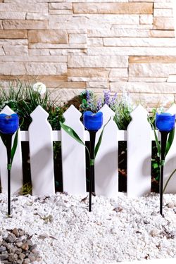 USL-C-454-PT305 BLUE TULIP Садовый светильник на солнечной батарее Синий тюльпан. Белый свет. 1xLR аккумулятор в-к. IP44. TM Uniel.