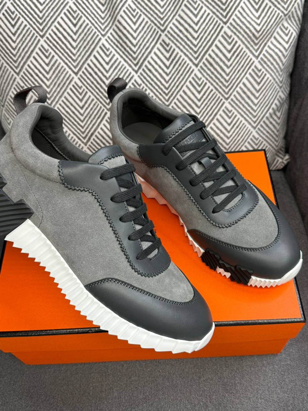 Кроссовки Hermes