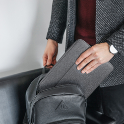 Легкая горизонтальная сумка чехол темно-серого цвета (Dark Grey) для ноутбука или планшета размером от 15.5 до 16 дюймов, серия LBDB Series