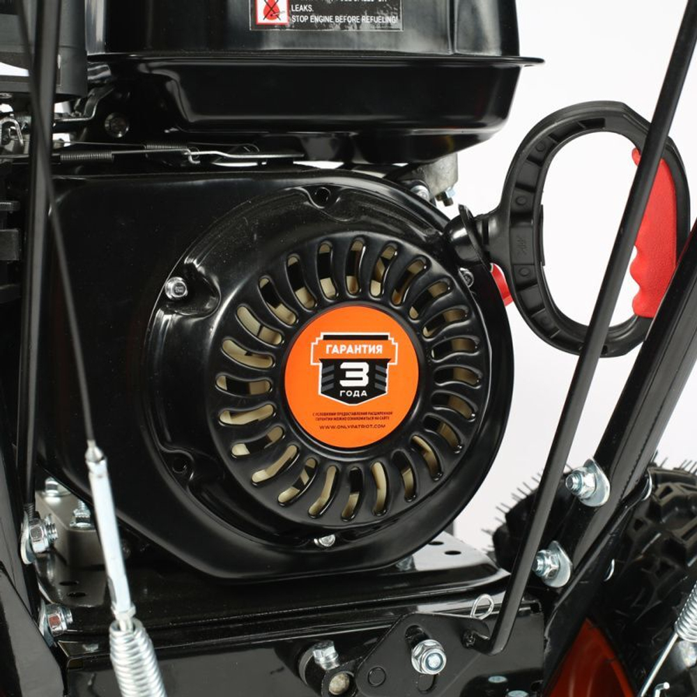 Подметальная машина универсальная PS 888 S с возможностью установить снегоуборщик