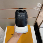 Кроссовки Louis Vuitton Run Away