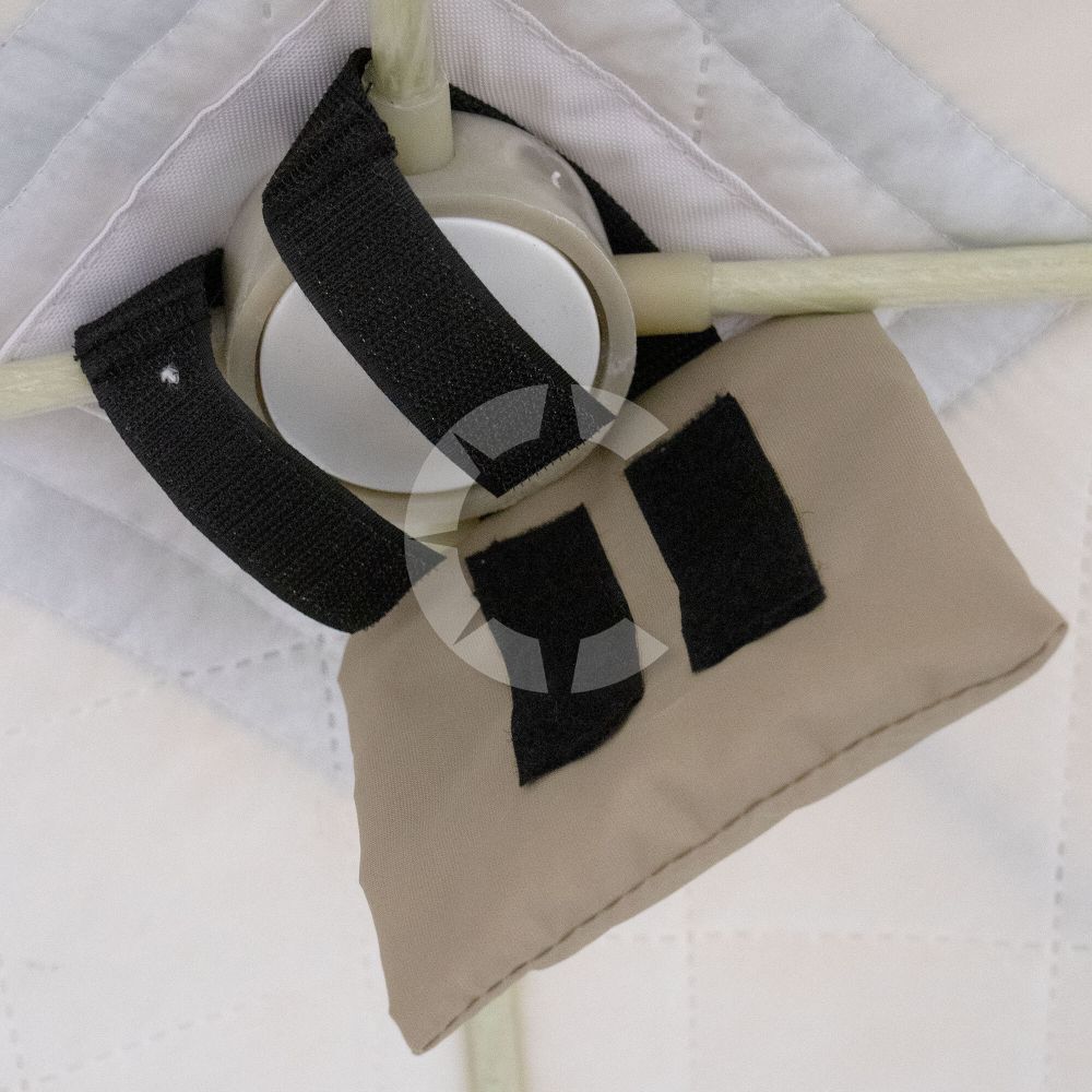 Палатка зимняя куб СЛЕДОПЫТ &quot;Premium&quot; 2,4х2,4 м, S по полу 5,7  кв.м, 3 слоя, цв. оливковый/белый