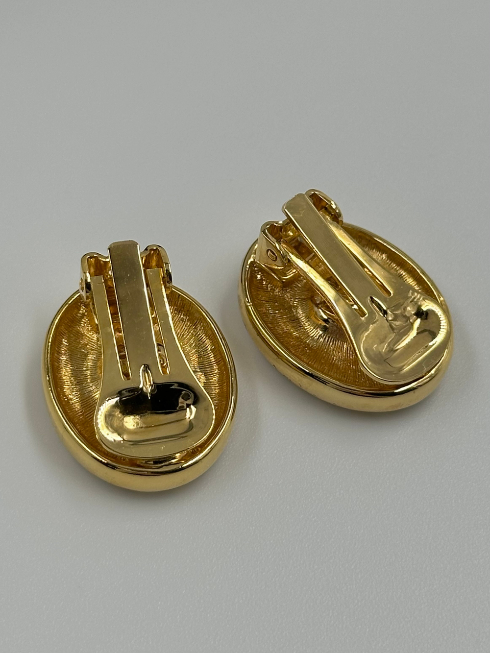 Набор клипс Kenneth Jay Lane