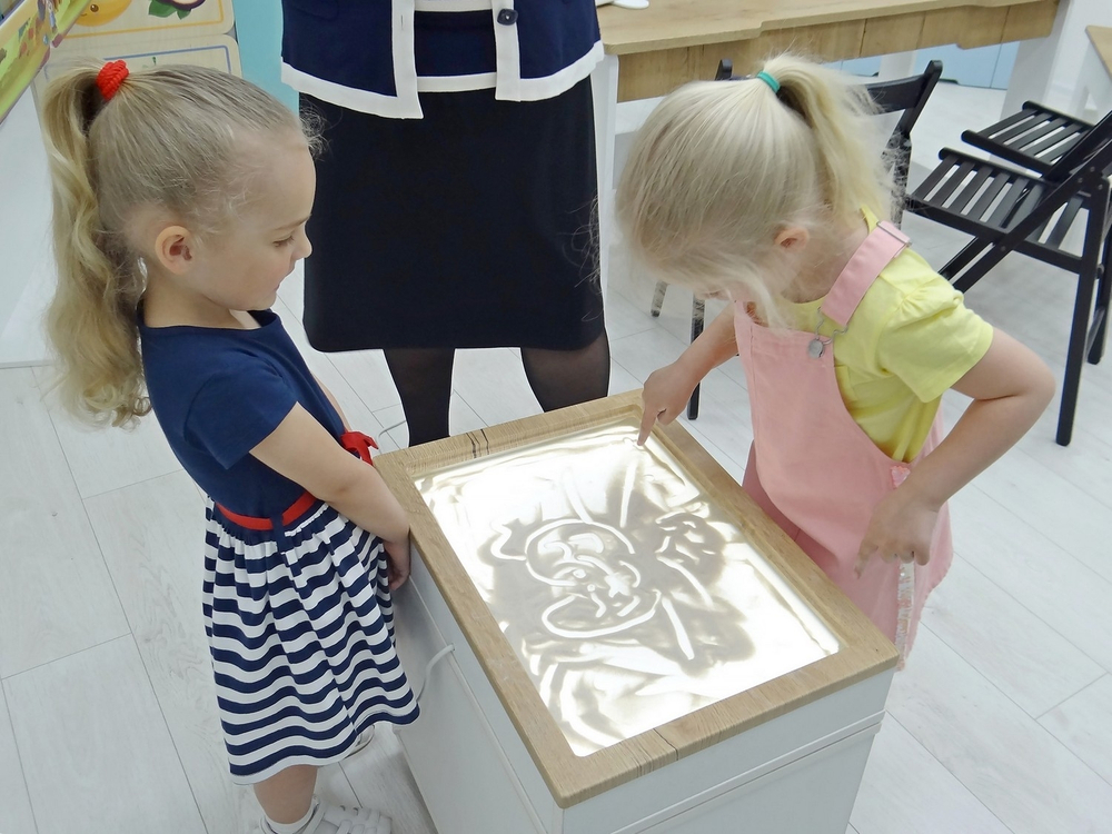 Стол психолога-дефектолога Alma Start