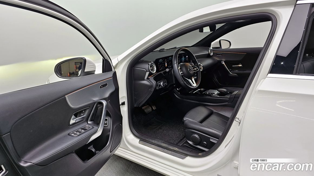 Mercedes-Benz A-Class W177 A220 Sedan (05.2022)