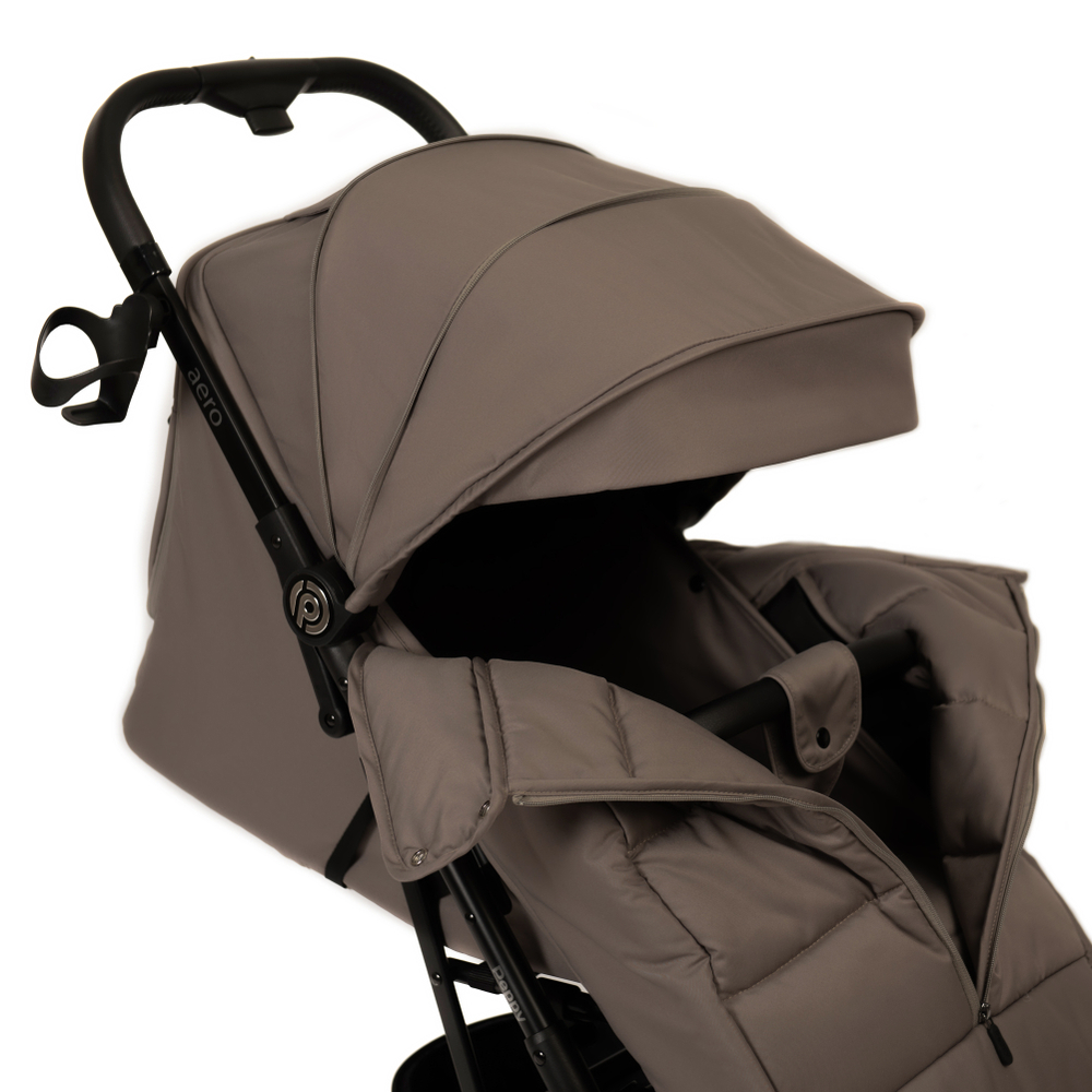 Прогулочная коляска Peppy Aero