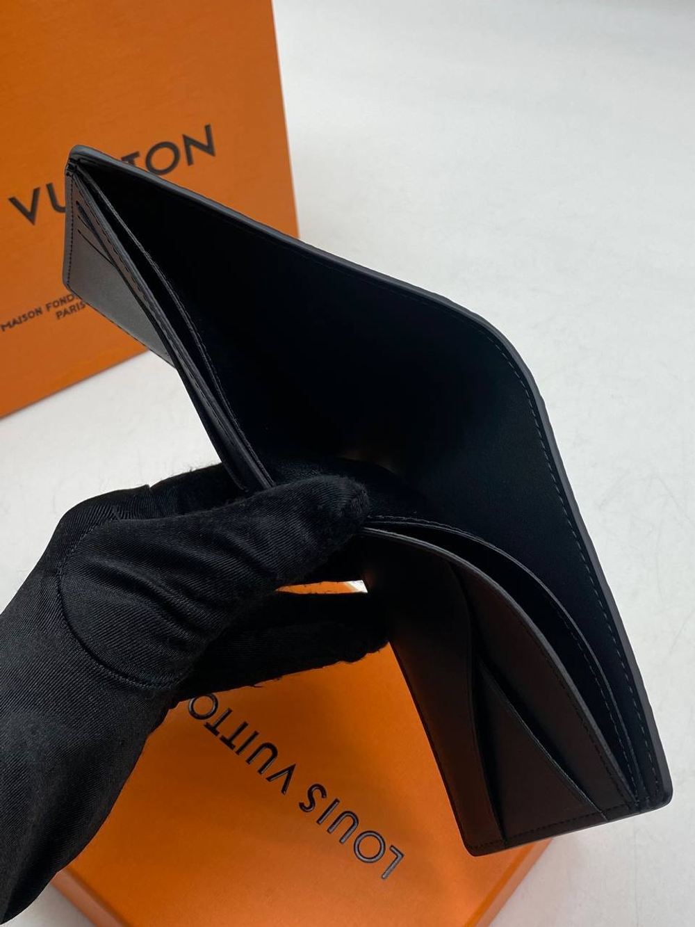 Кошелёк Louis Vuitton