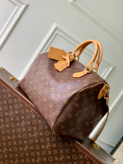 Louis Vuitton Speedy P9 Bandouliere 40
